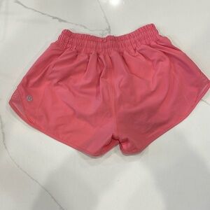Lululemon Hotty hot shorts, Low rise, 2.5 inch